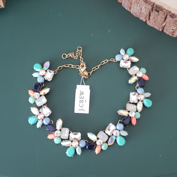 J. Crew Jewelry - J crew statement necklace